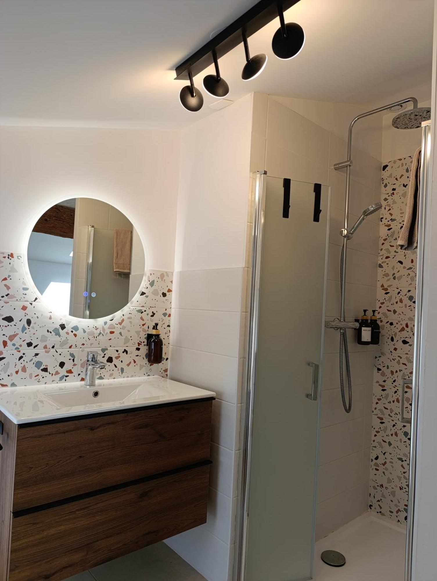 Maison Irondas Saint-Pierre-d'Aurillac Bagian luar foto